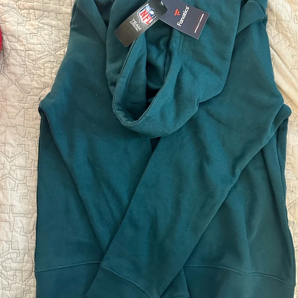 Fanatics Eagles Pullover Hoodie with Drawstring - Picture 3 of 5